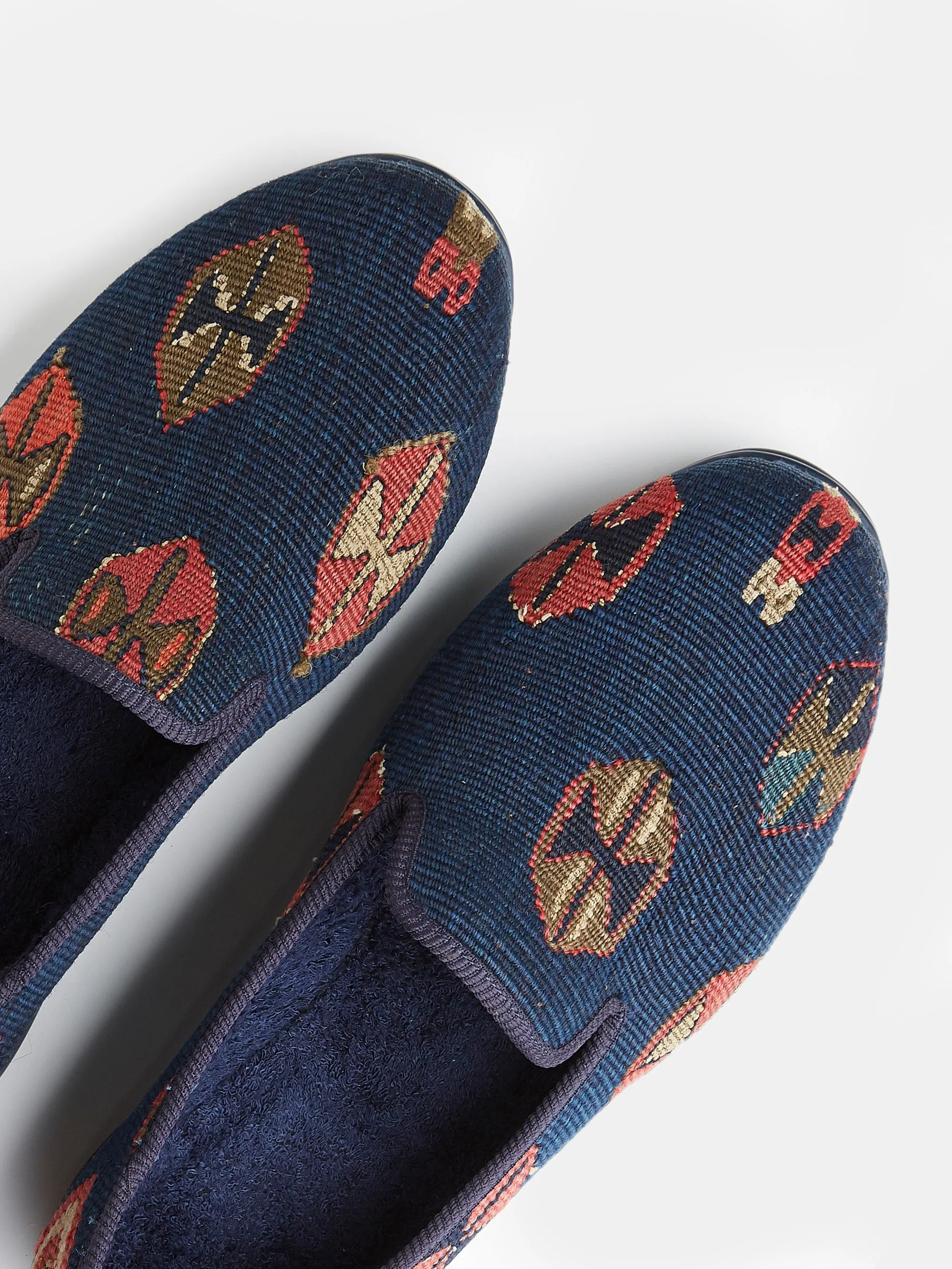 Albert Slippers in Antique Kilim