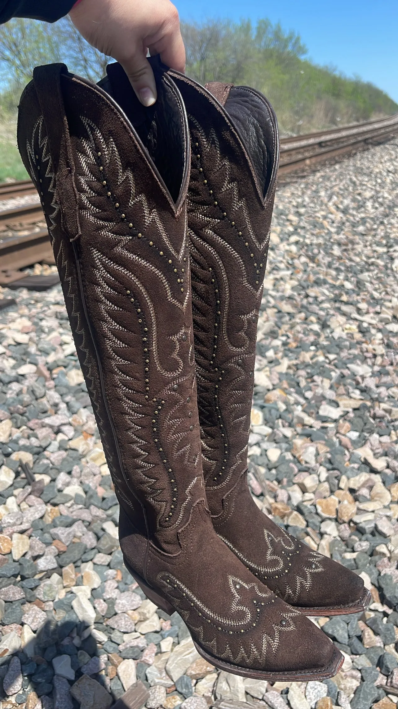 AMBER Women's Brown Boots