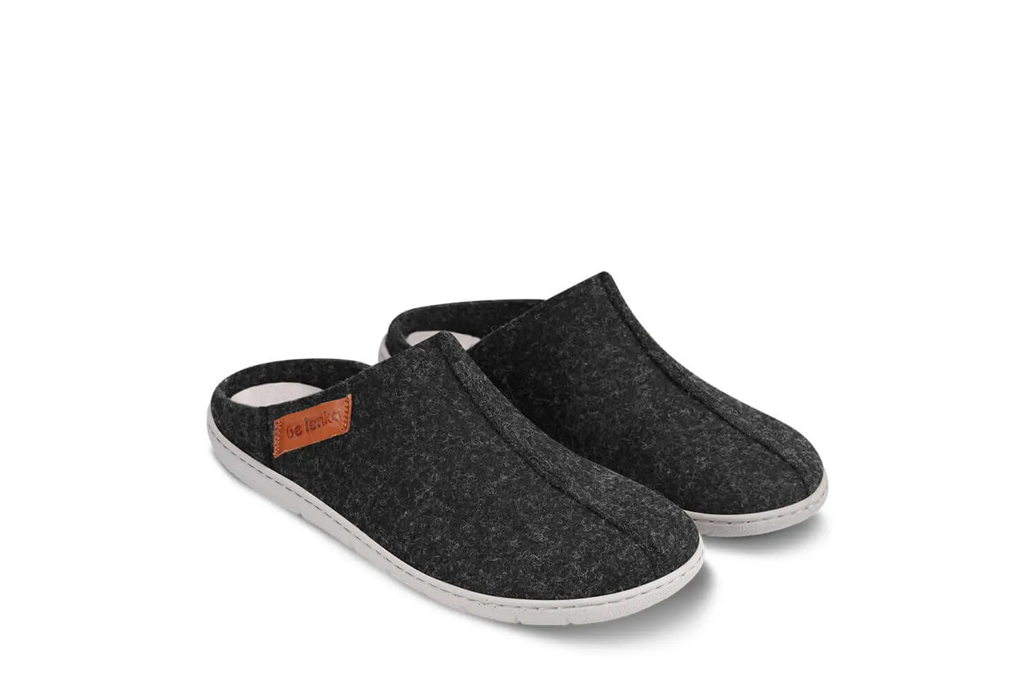 Be Lenka Chillax Barefoot Slippers Black