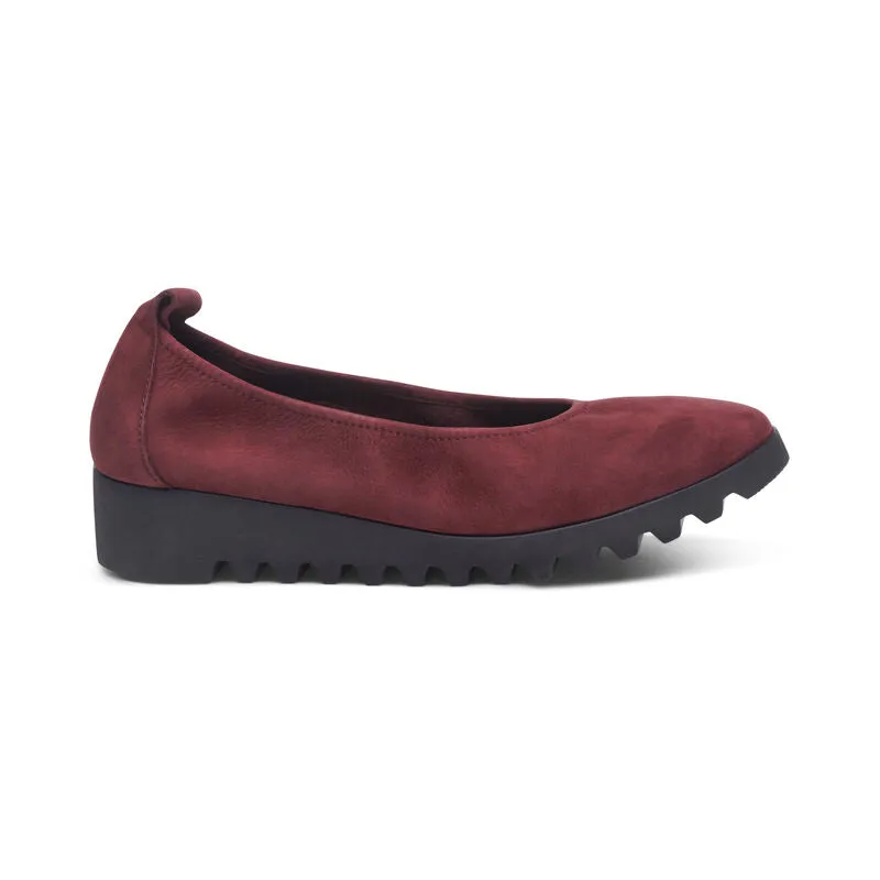  Brianna Slip-on Ballet Flat in Burgendy CLOSEOUTS  