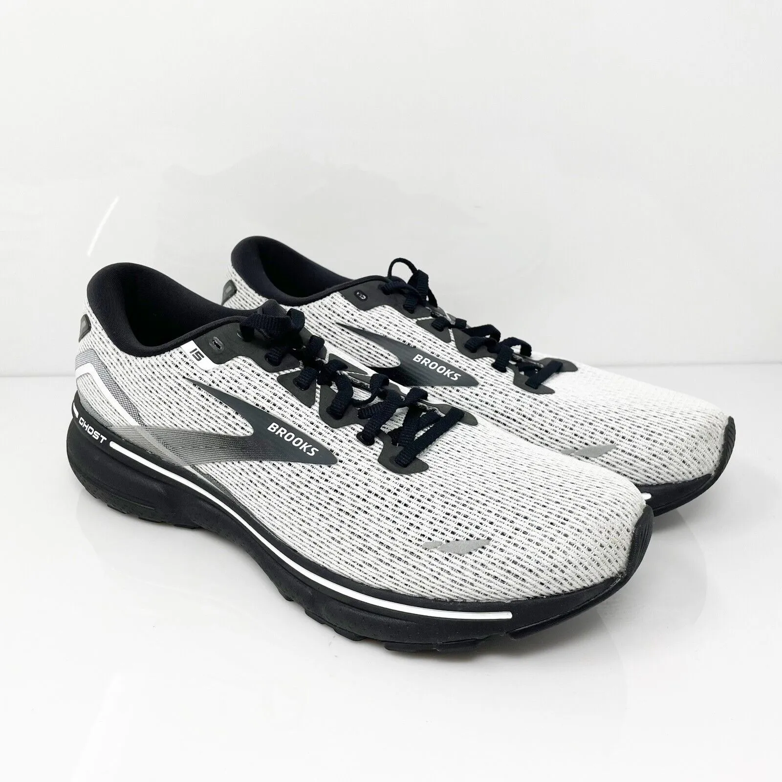 Brooks Mens Ghost 15 1103931D121 Gray Running Shoes Sneakers Size 11.5 D