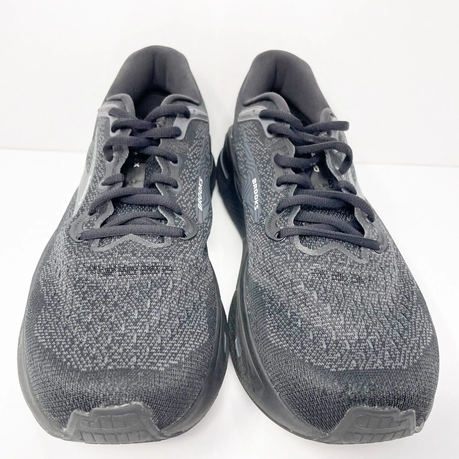 Brooks Mens Ghost Max 1104061D020 Black Running Shoes Sneakers Size 10 D