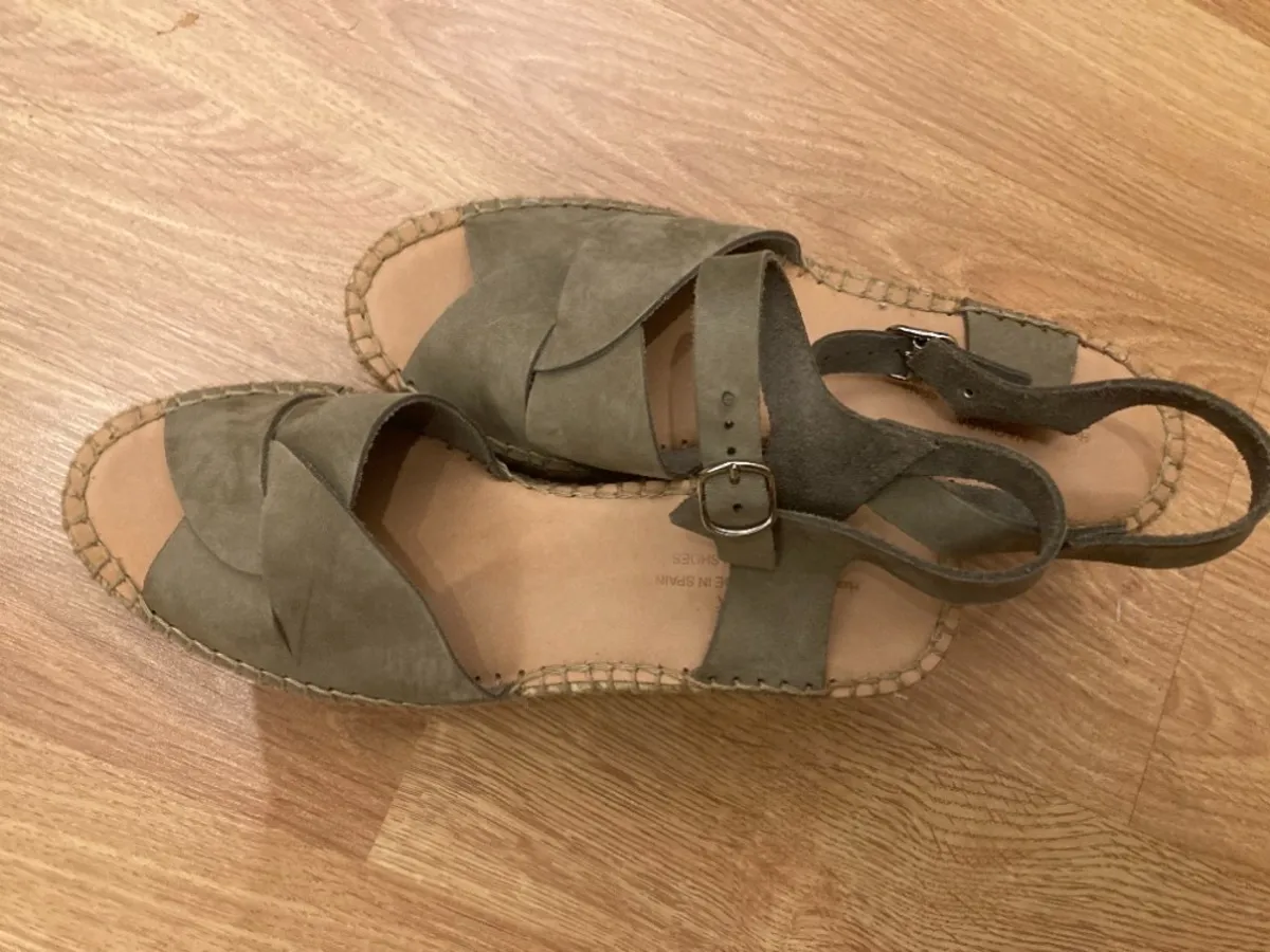 Olive Buldo Espadrilles