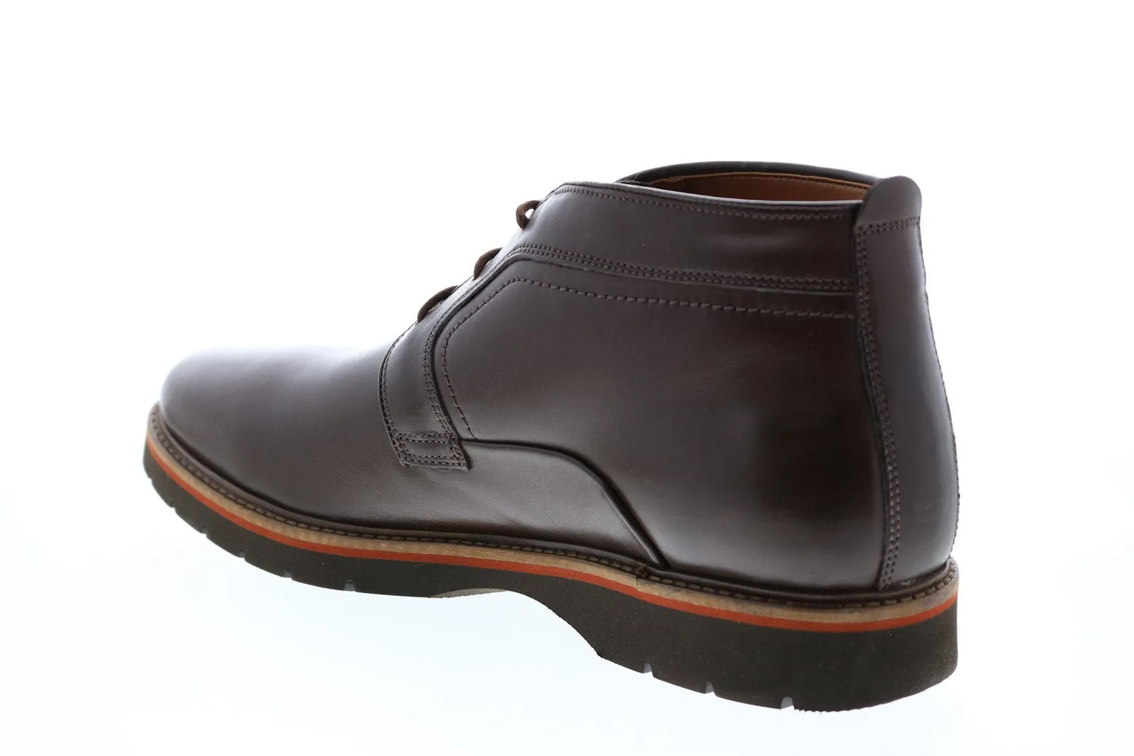 Clarks Men's Brown Leather Chukka Boots - Bayhill Mid