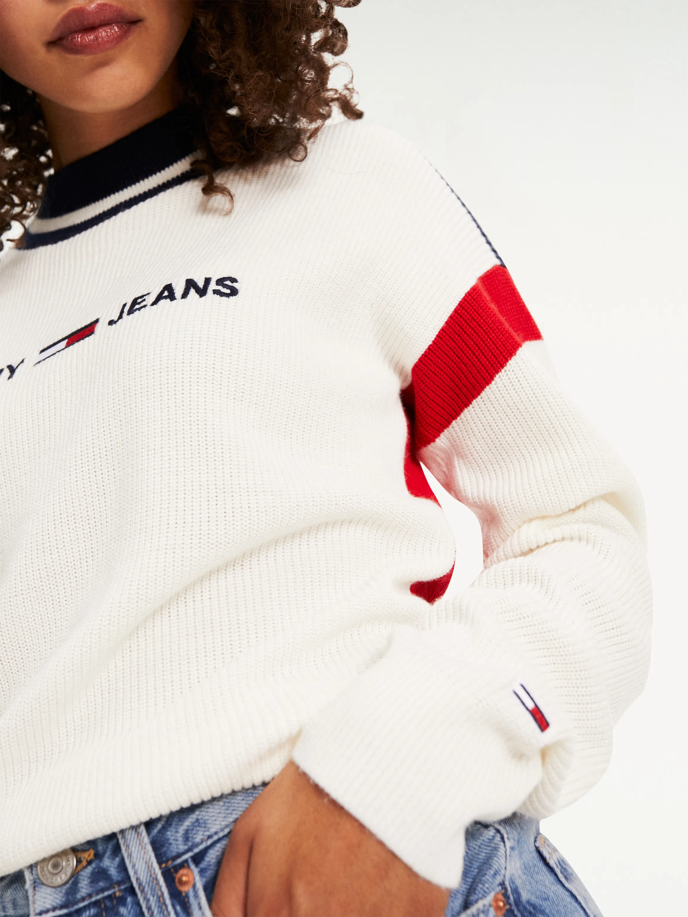 Tommy Hilfiger Jumper with Color-Blocked Logo