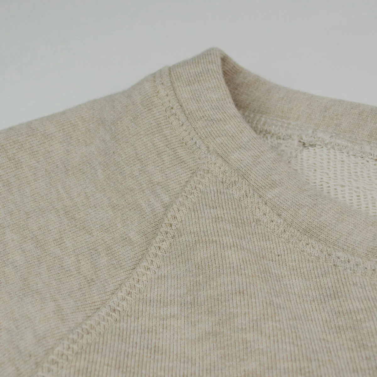 Ecole de Pensée Organic Cotton Sweatshirt in Natural