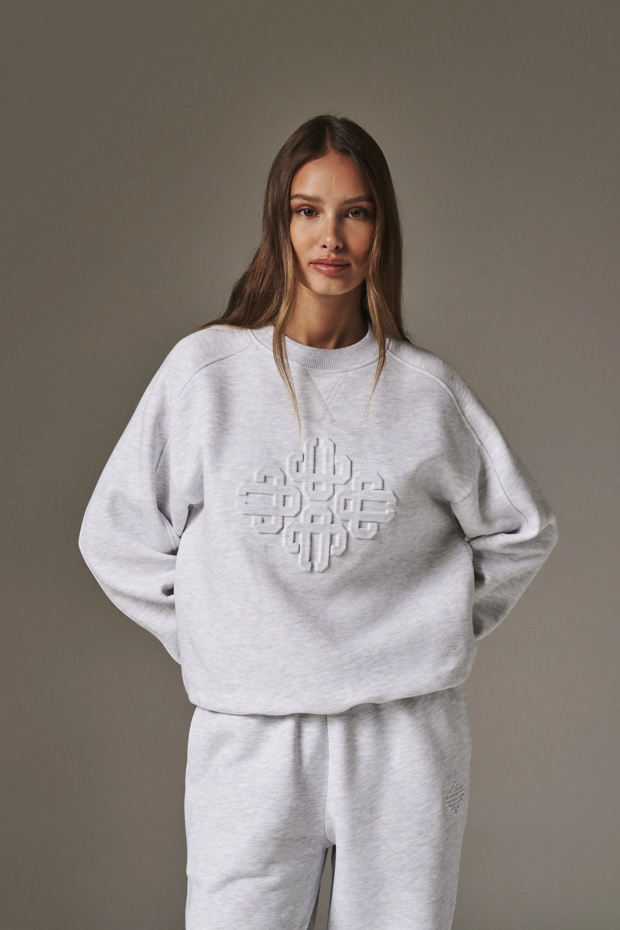 EMBOSSED SWEATSHIRT - GREY MARL