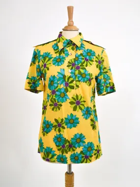 Gio Caré vintage 1970s yellow floral shirt with three buttons.