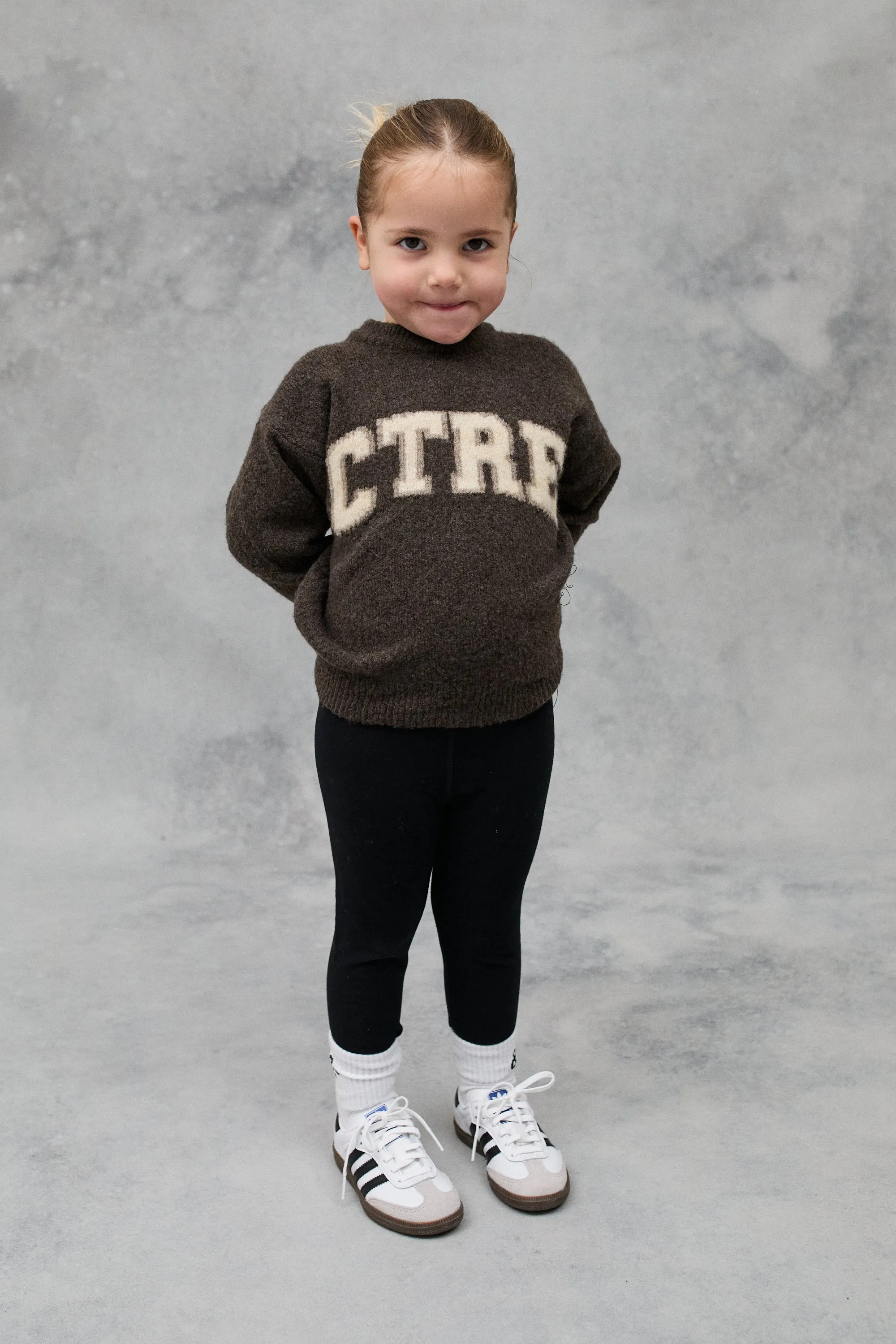 KIDS CTRE KNITTED SWEATSHIRT - BROWN