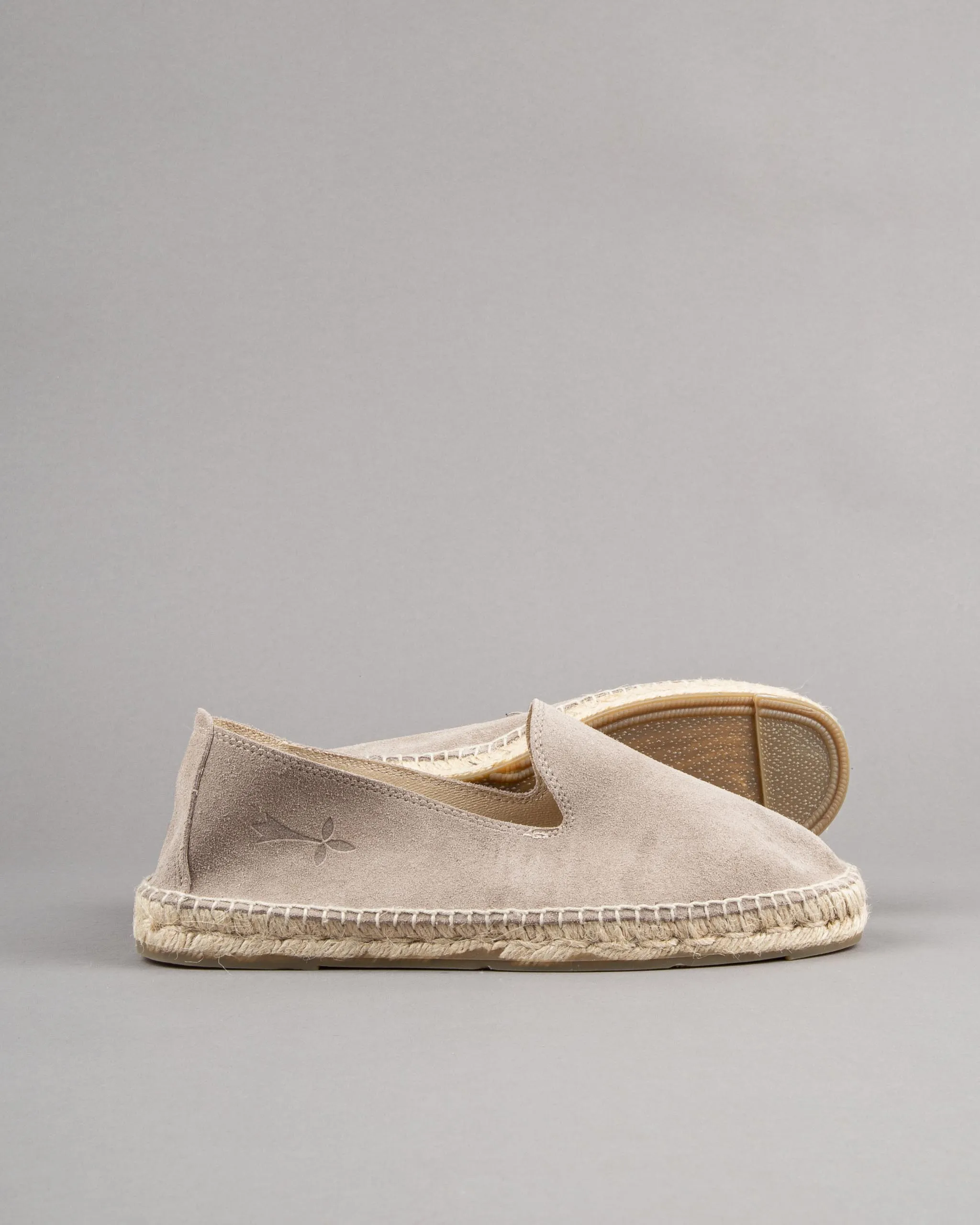 MANEBI 'Hamptons' Espadrilles