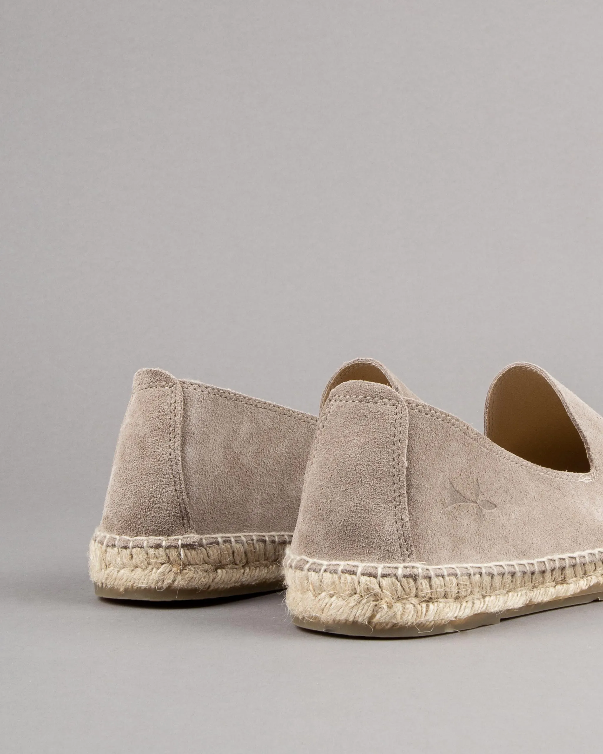 MANEBI 'Hamptons' Espadrilles