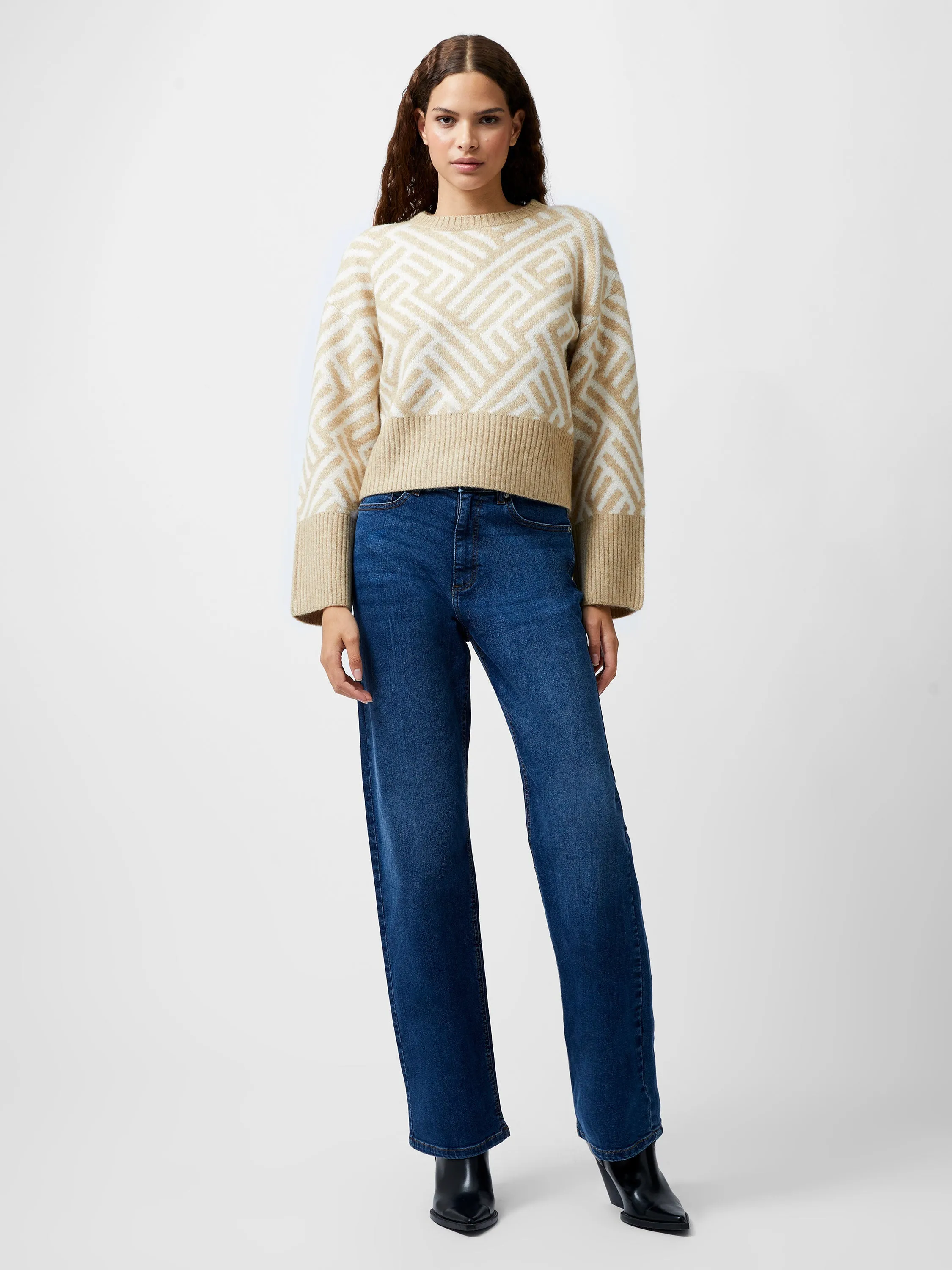 Martina Cropped Graphic Sweater