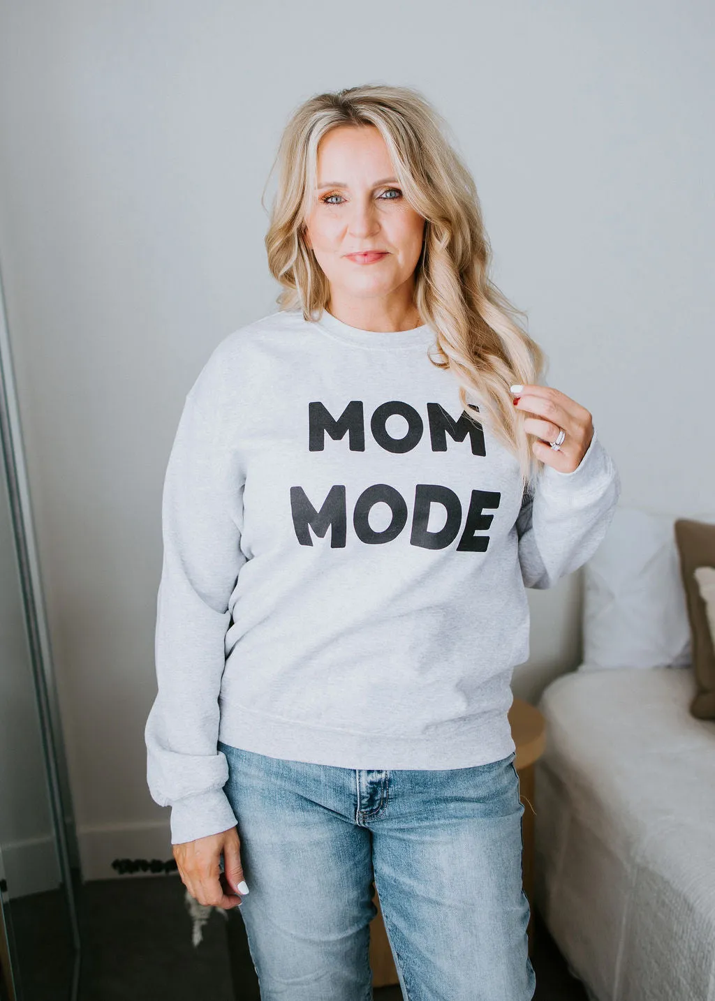 Mom Mode Graphic Sweatshirt