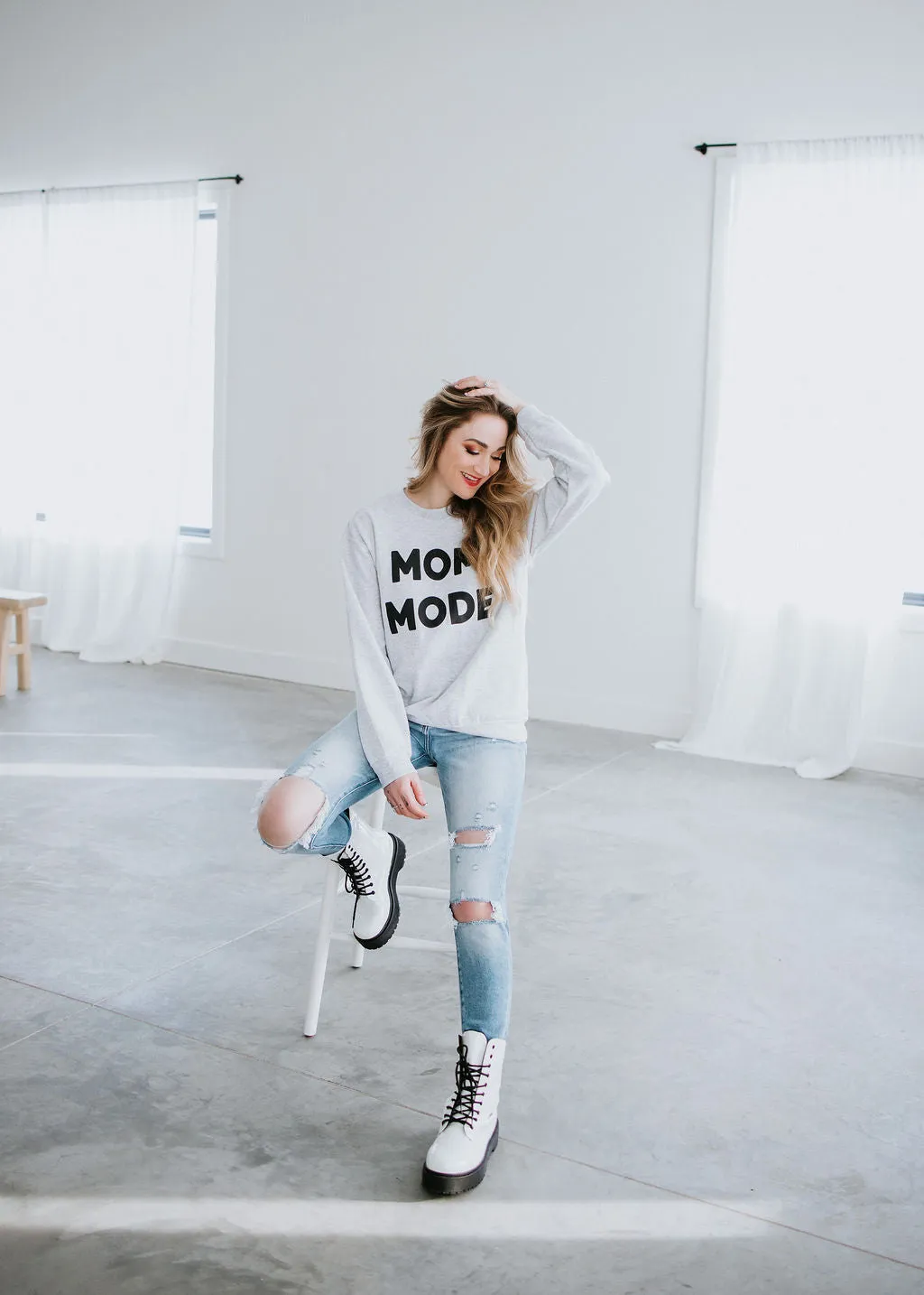 Mom Mode Graphic Sweatshirt