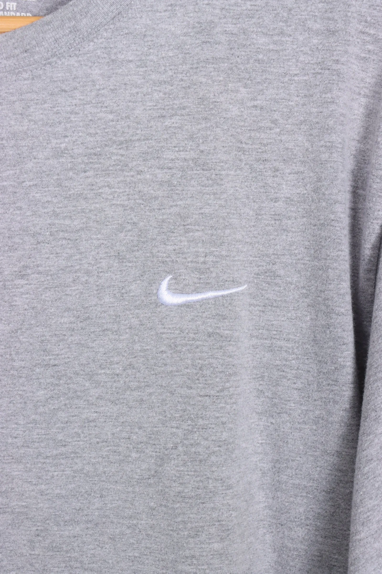 NIKE Light Grey White Embroidered Swoosh XL