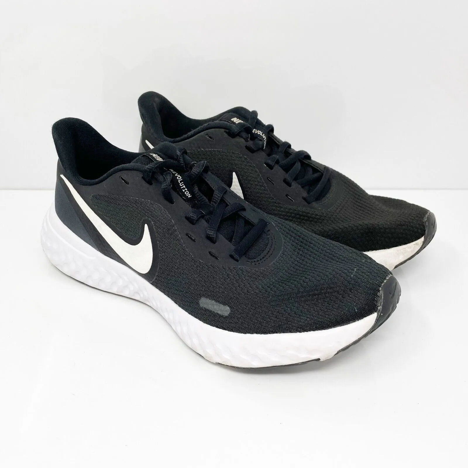 Nike Womens Revolution 5 BQ3207-002 Black Running Shoes Sneakers Size 7