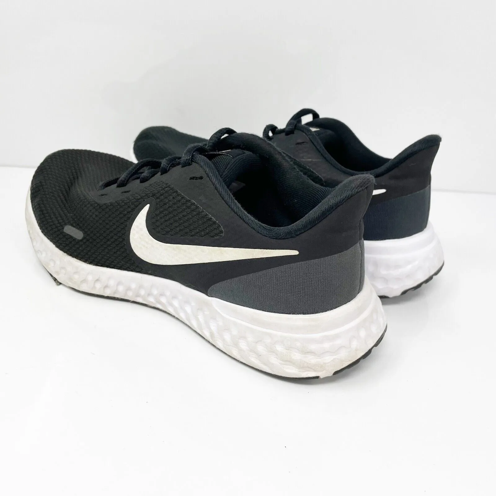 Nike Womens Revolution 5 BQ3207-002 Black Running Shoes Sneakers Size 7