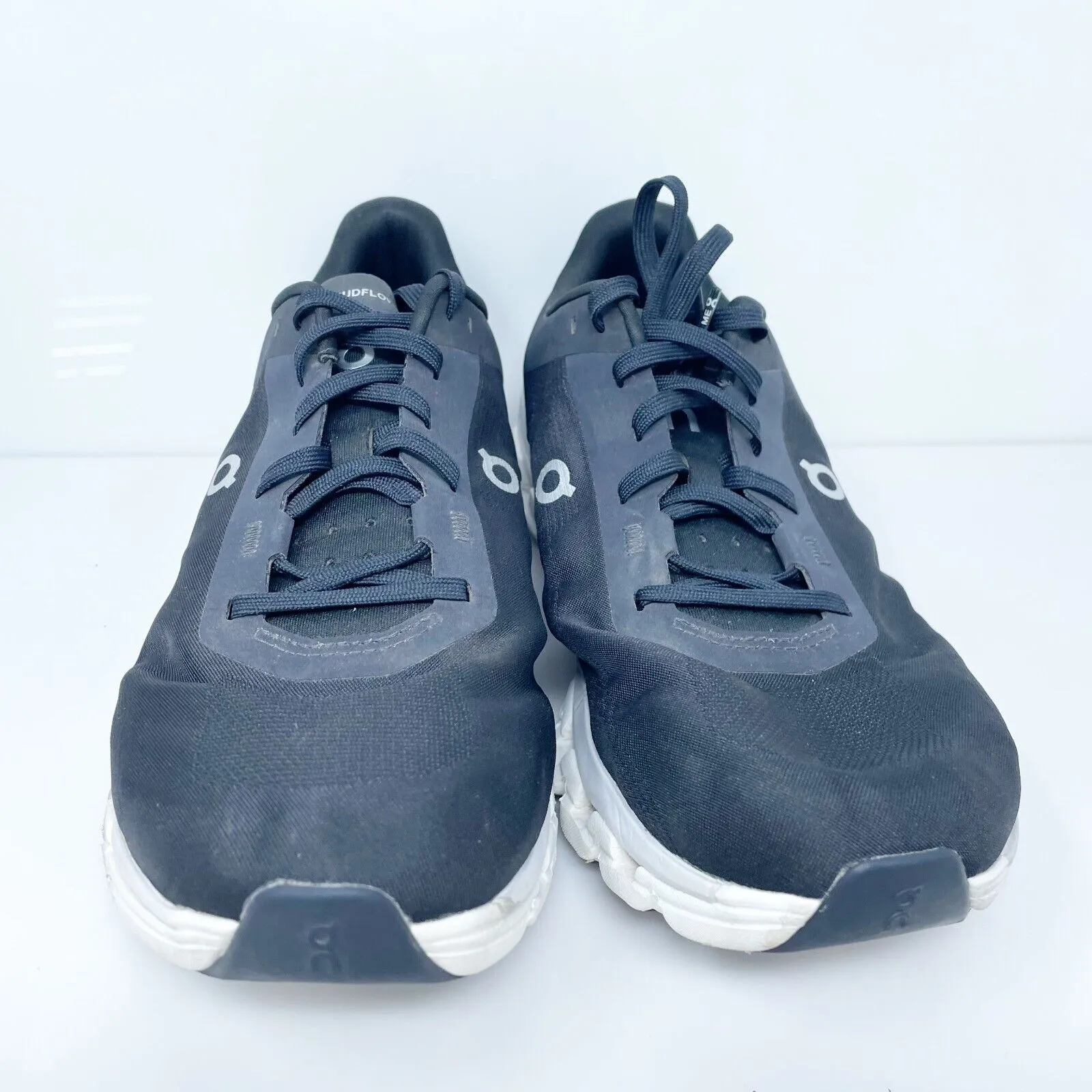 On Womens Cloudflow 4 Black Running Shoes Sneakers Size 8.5