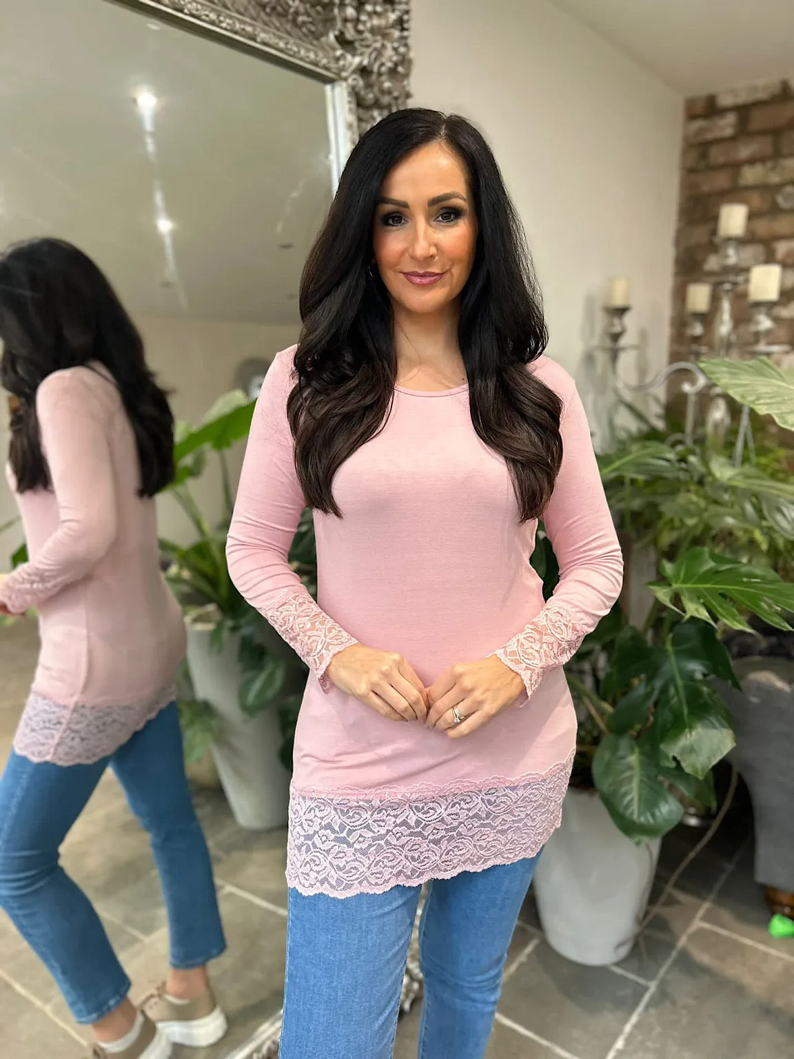 Pink Lace Trim Short Sleeve Top - Women's Round Neck Shirt