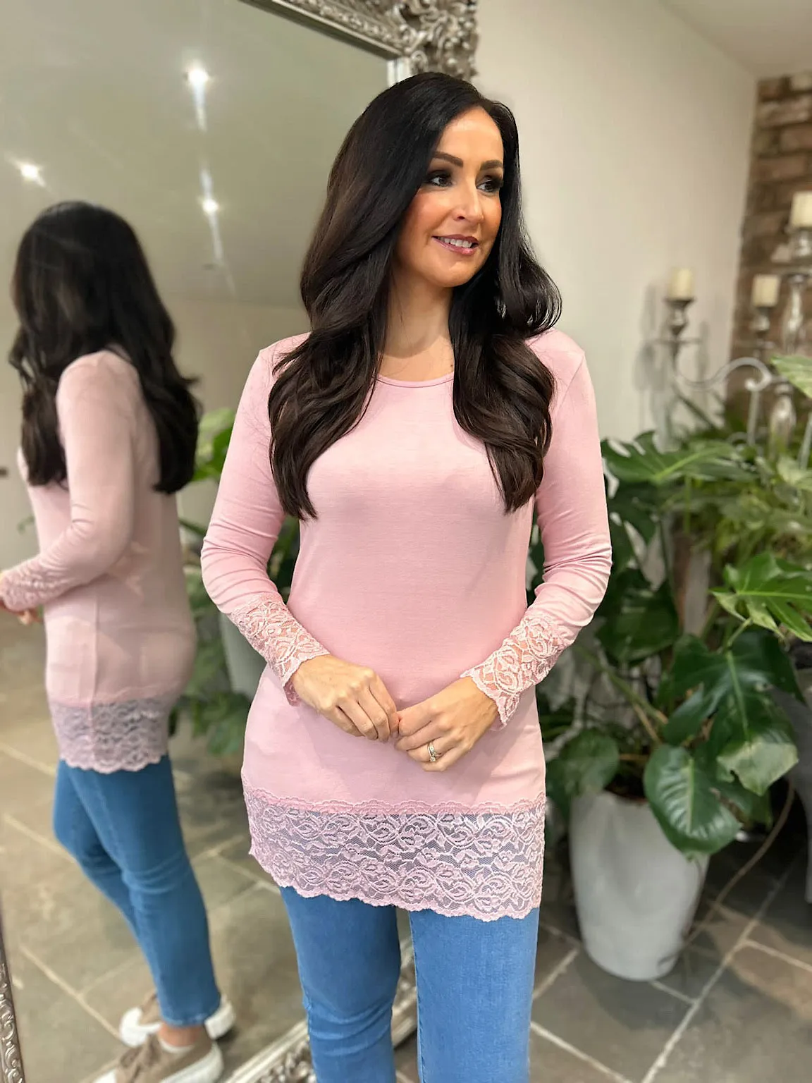 Pink Lace Trim Short Sleeve Top - Women's Round Neck Shirt