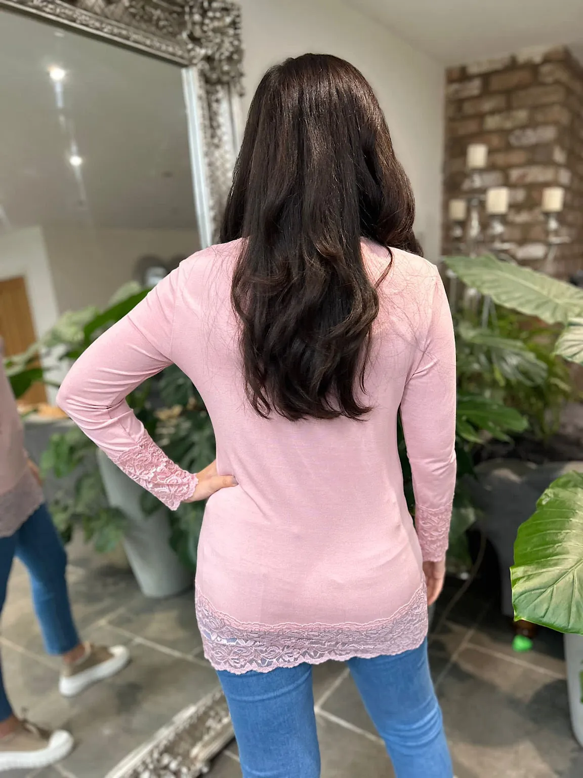 Pink Lace Trim Short Sleeve Top - Women's Round Neck Shirt