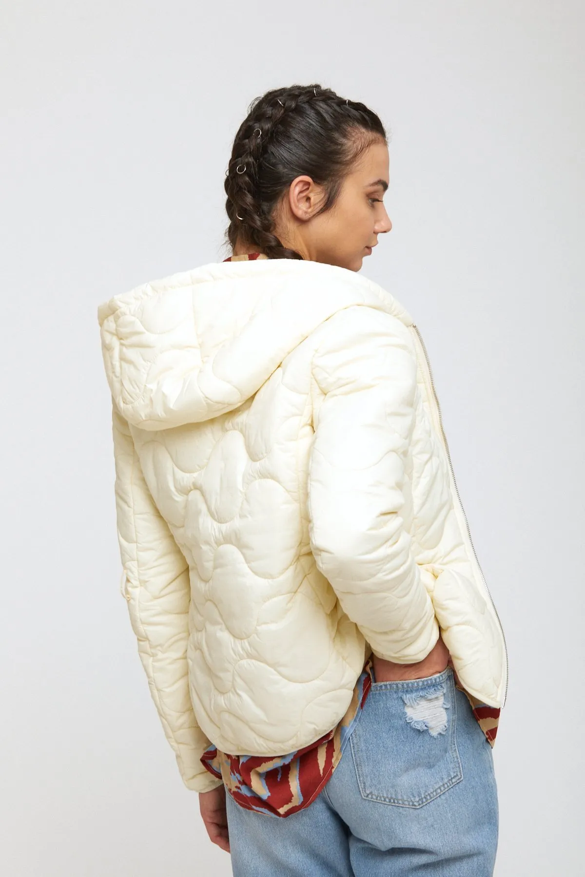 Puffer jacket with hood