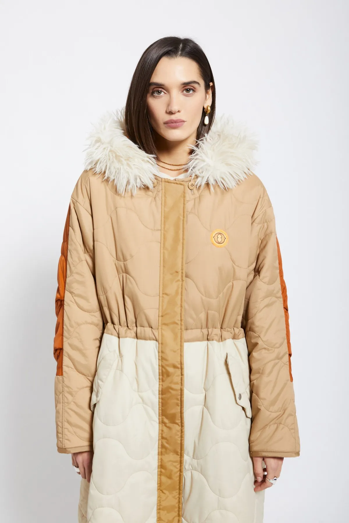 Puffer long jacket with hood