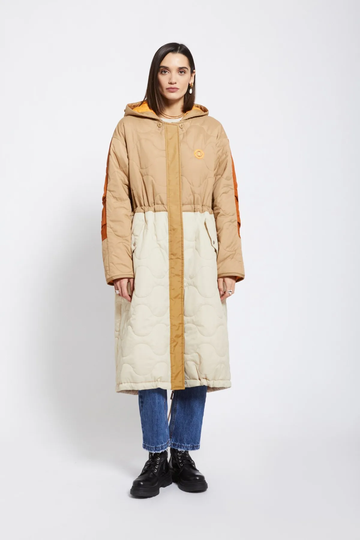 Puffer long jacket with hood