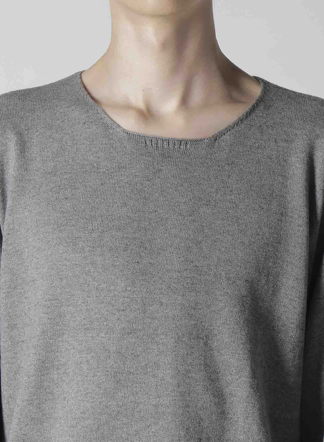 ROUND NECK KNIT WITH EMBROIDERY