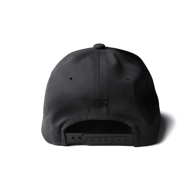 RVDDW Flexfit Delta Flat Cap