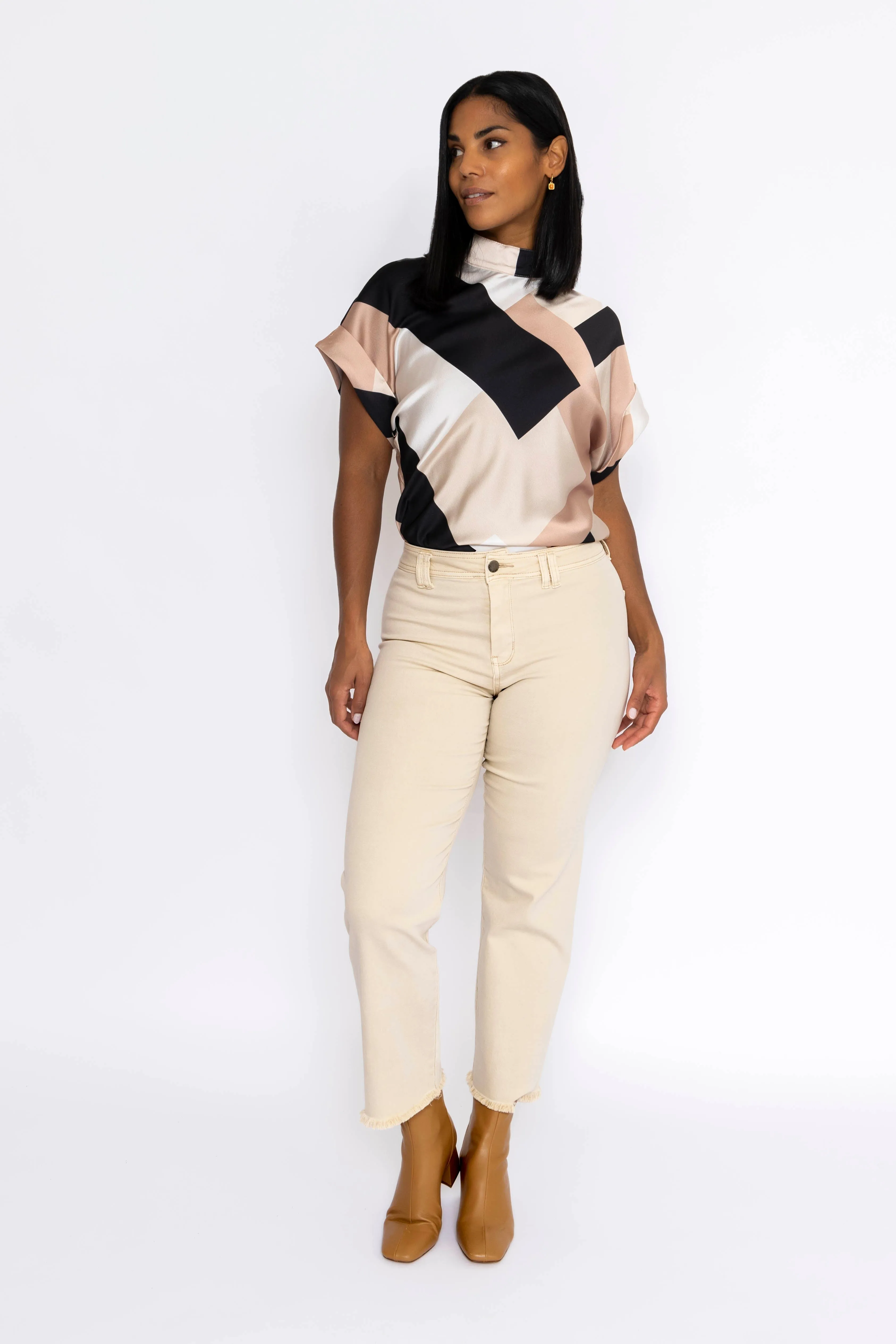 Seamless Hem Jeans in Cream