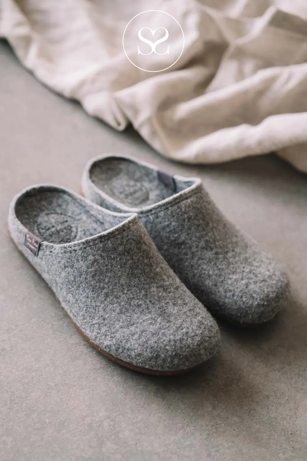 TONI PONS MONA-FR GREY FAUX WOOL CLOG SLIPPERS