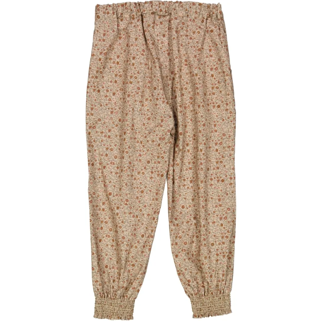 Trousers Sara - rose tangled flowers