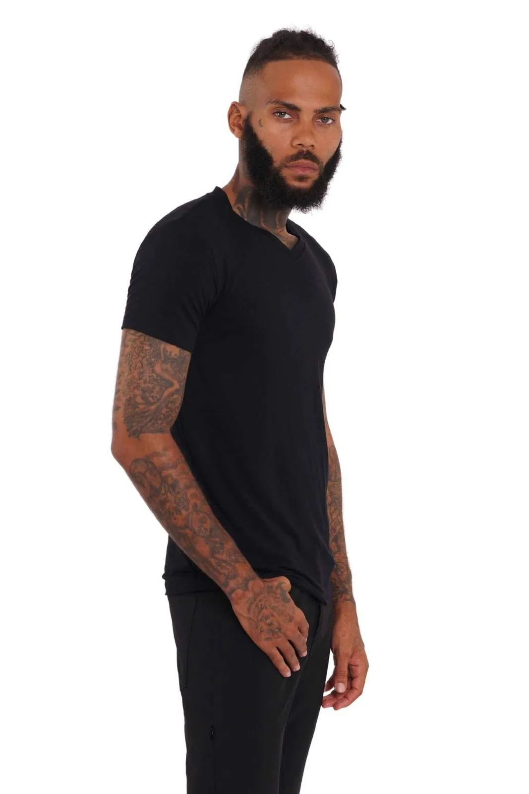 Verona Men's Black Slim Fit V-Neck T-Shirt.